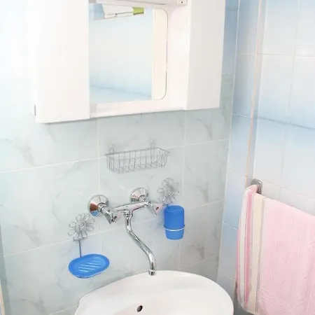 Apartament By The Sea Bilo, Primosten - 4168