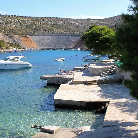 By The Sea Bilo, Primosten - 4168 Apartment *